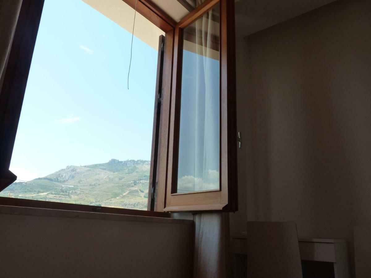 Al Villaggio Valderice Exteriér fotografie
